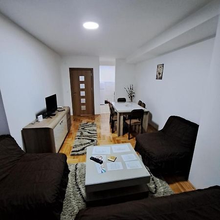 Apartman Vranje Esterno foto