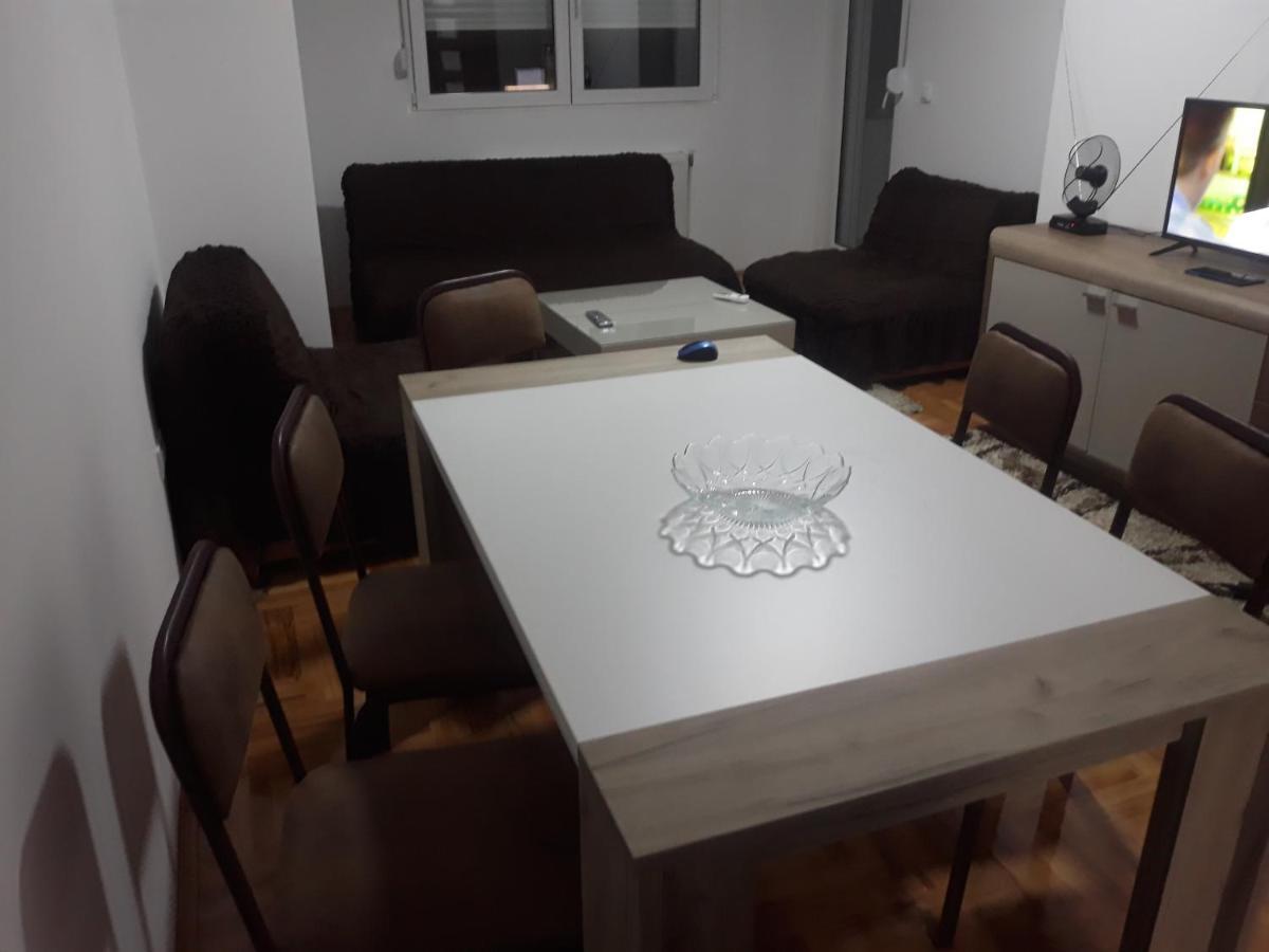 Apartman Vranje Esterno foto