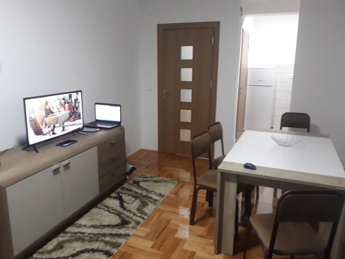 Apartman Vranje Esterno foto